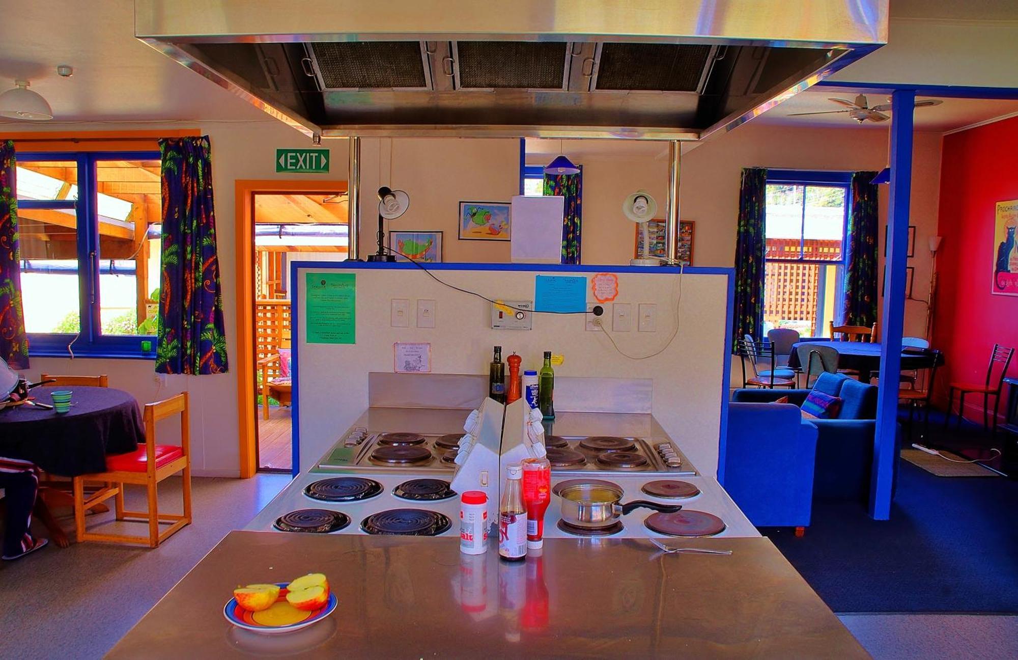 Sequoia alojamiento Backpackers Picton Exterior foto